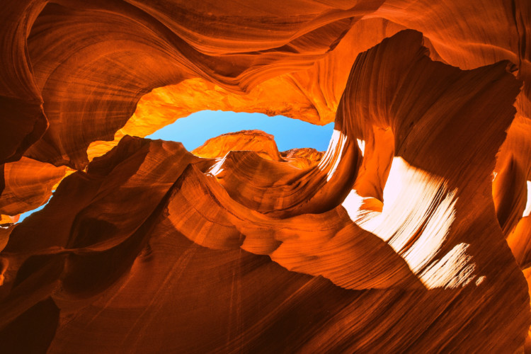 What Is The Best Time Of Day To Go To Lower Antelope Canyon