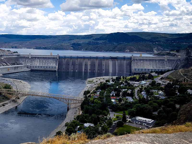 View of Grand Coulee Dam