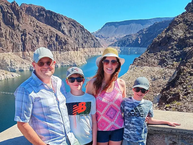 Family Picture with Lake Mead in Background