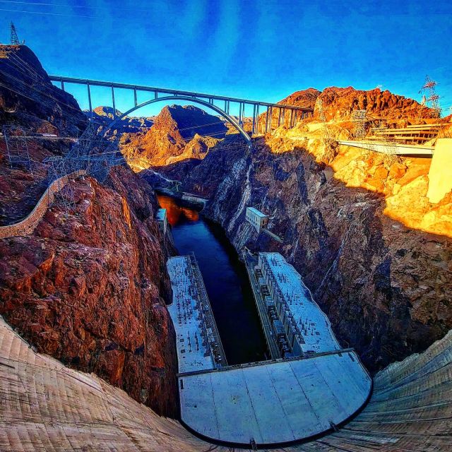 #HooverDam #Nevada #Arizona #Bridge #Sunrise #MaxTourVegas